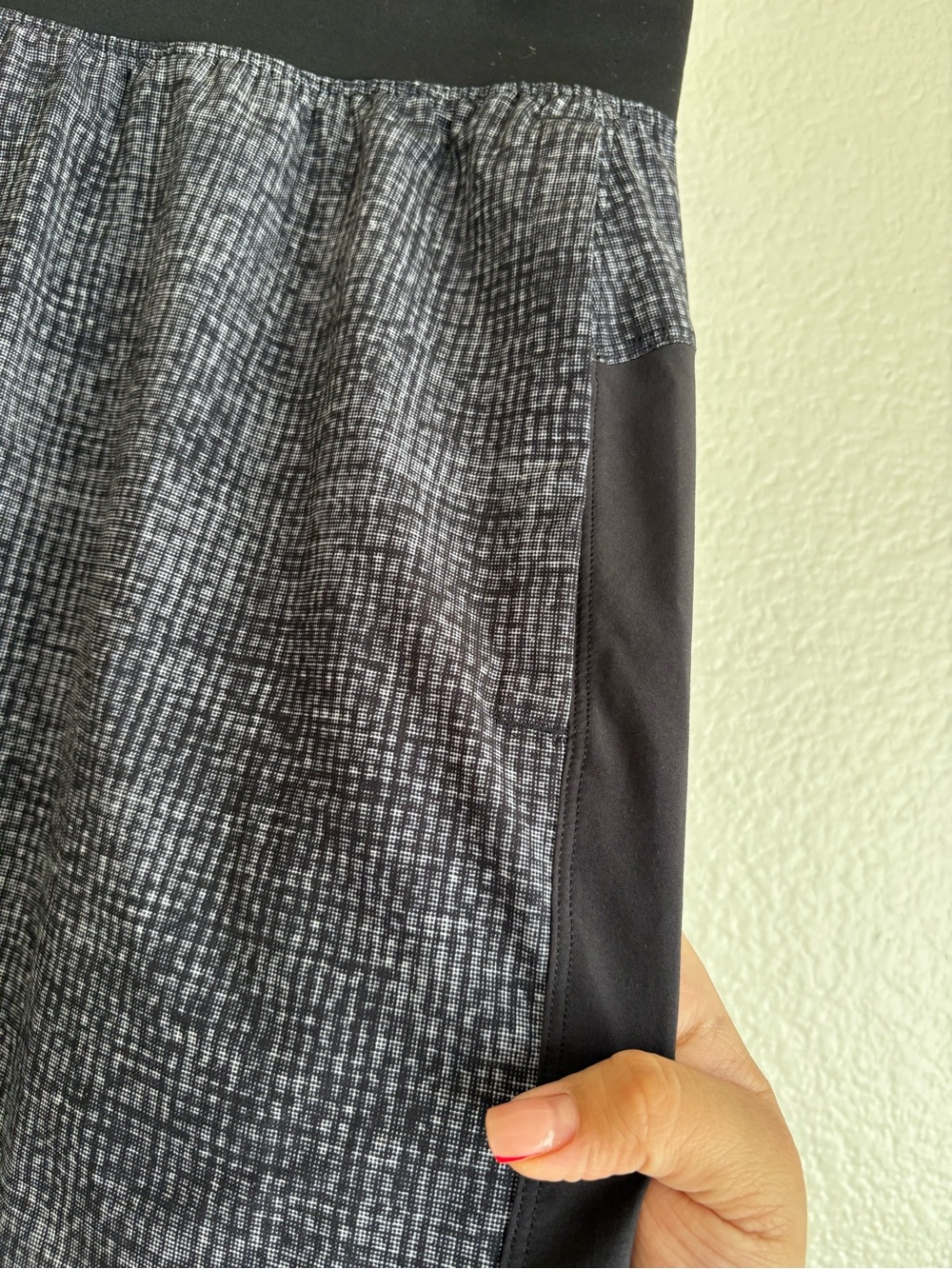 lululemon athletica white & Black Men's Shorts - Picture 2 of 6